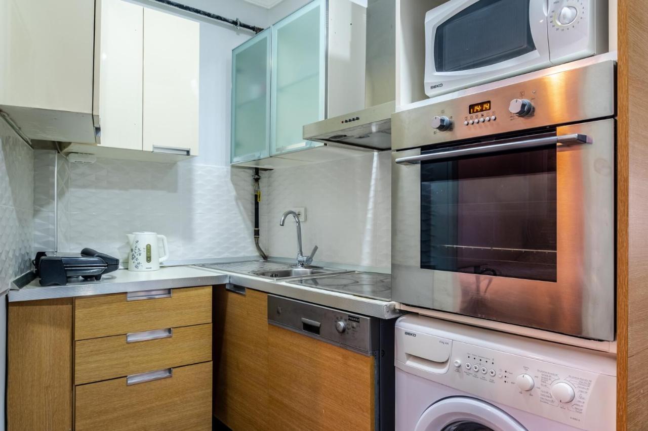 Sleek Flat 50 M To Bull Statue In Kadikoy Lejlighed Istanbul Eksteriør billede